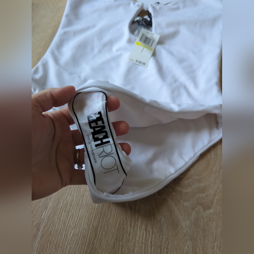 Beach Riot White One Piece Swimsuit - Picture 5 of 11
